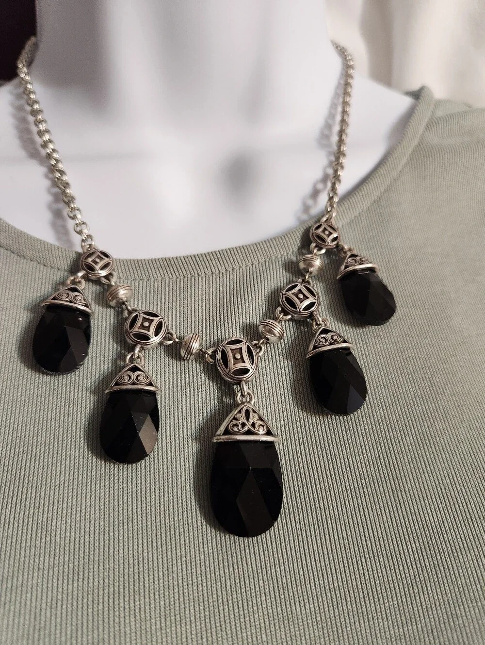 Brighton Necklace  **